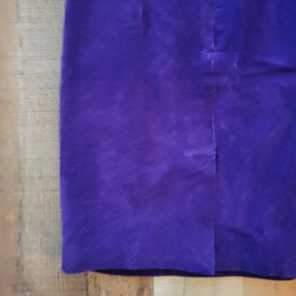 Vintage Global Identity Purple Suede Skirt - Picture 3 of 16